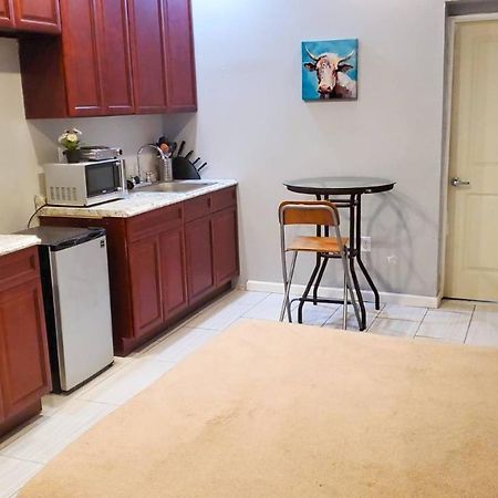 Ferienwohnung 1St Floor Studio Near Airport With Small Kitchenette Philadelphia Exterior foto